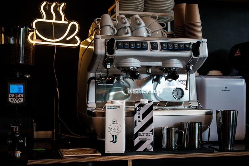 Interior of Kultura Kawy, specialty coffee shop in Warsaw