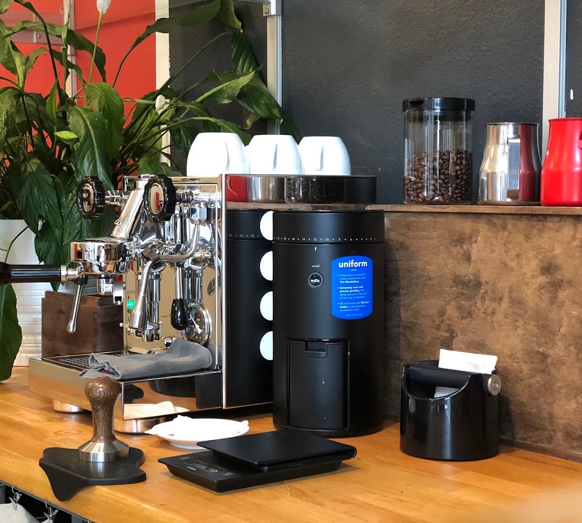 Interior of Kaffecentralen | Shop, specialty coffee shop in Helsinki