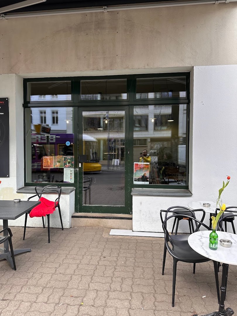Espressomania Coffee Roastery specialty coffee shop in Berlin - photo 2