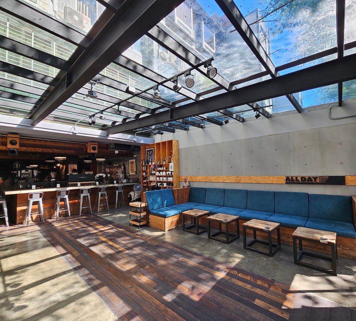 All Day Roasting Company specialty coffee shop in Taipei - photo 6
