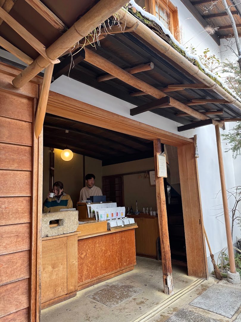 WEEKENDERS COFFEE TOMINOKOJI specialty coffee shop in Kyoto - photo 9