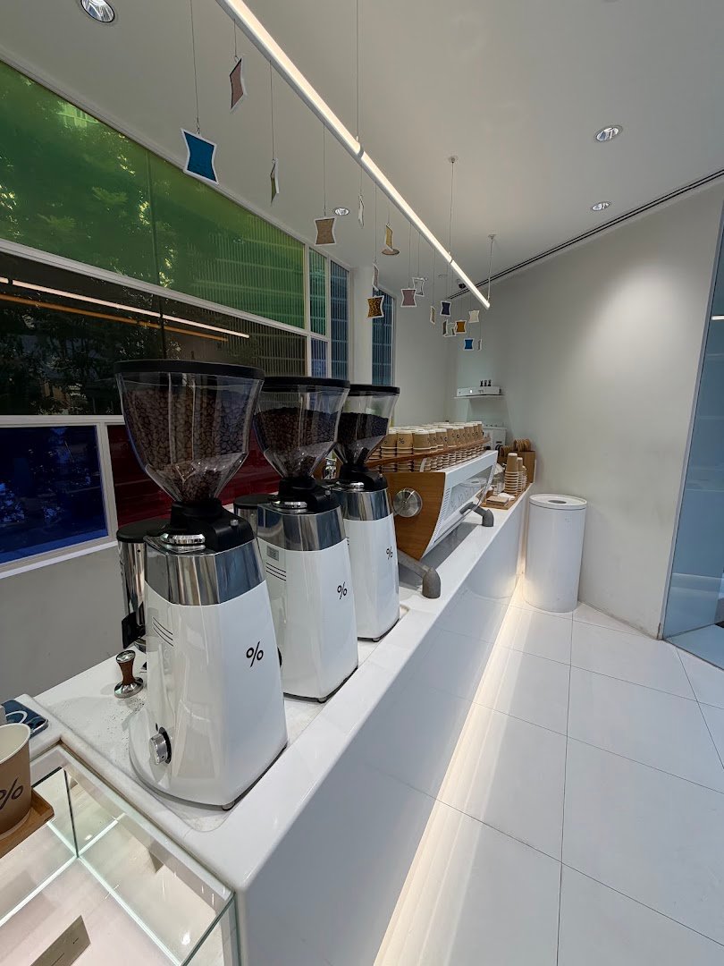 % Arabica Bangkok One City Centre specialty coffee shop in Bangkok - photo 4