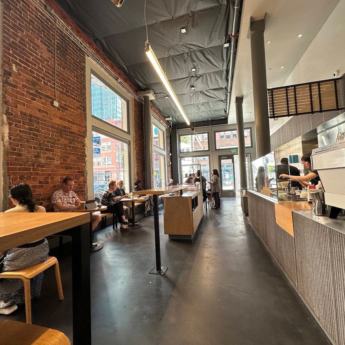 Blue Bottle Coffee specialty coffee shop in San Francisco - photo 10