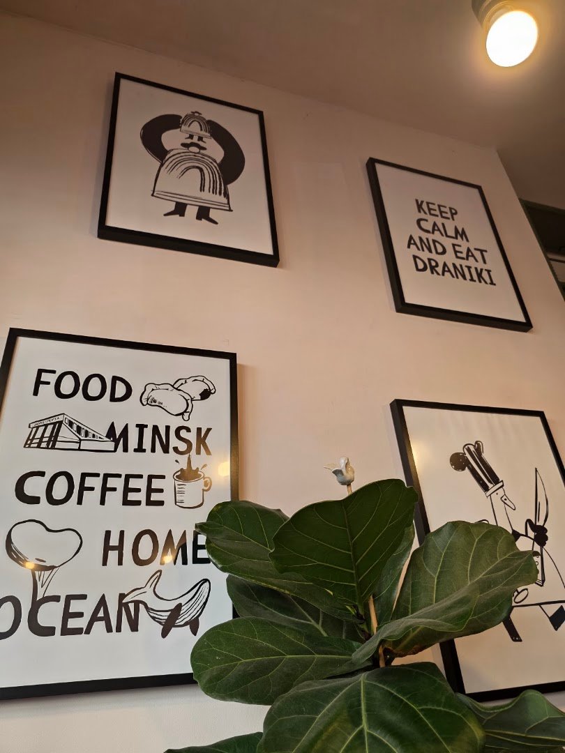 Interior of DOM - Specialty Coffee & Brunch / Evening Sharing Plates & Drinks, specialty coffee shop in Porto