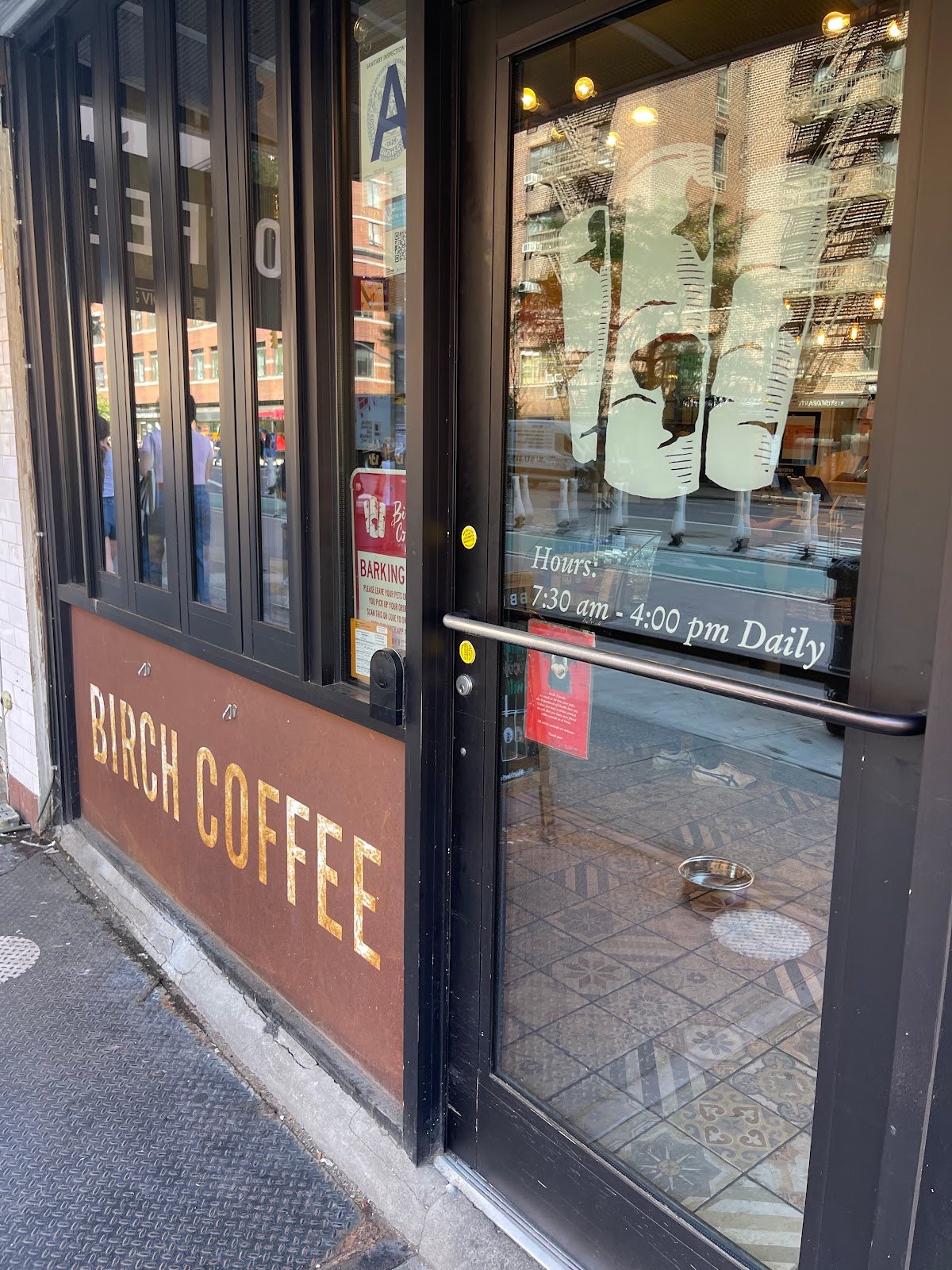 Birch Coffee specialty coffee shop in New York - photo 5