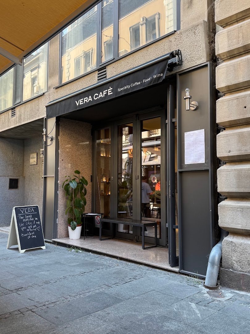 Storefront of VERA, specialty coffee shop in Belgrade