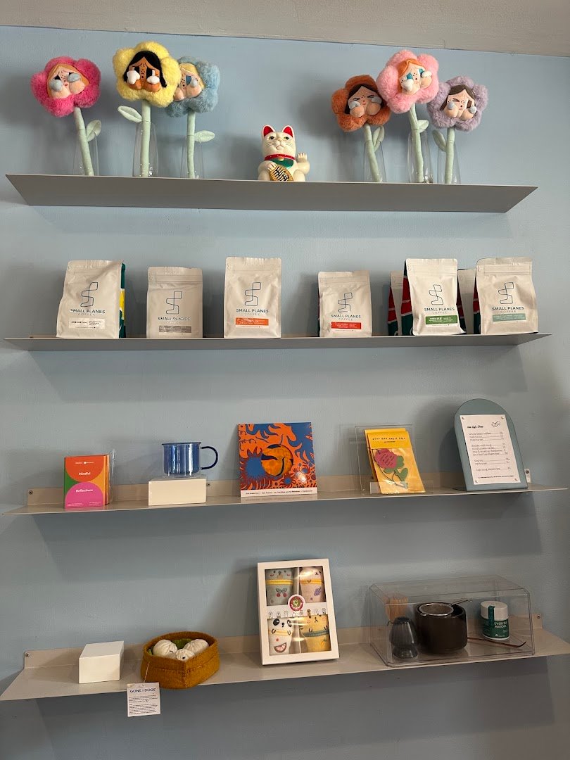 Interior of Jiggy Coffee, specialty coffee shop in Philadelphia