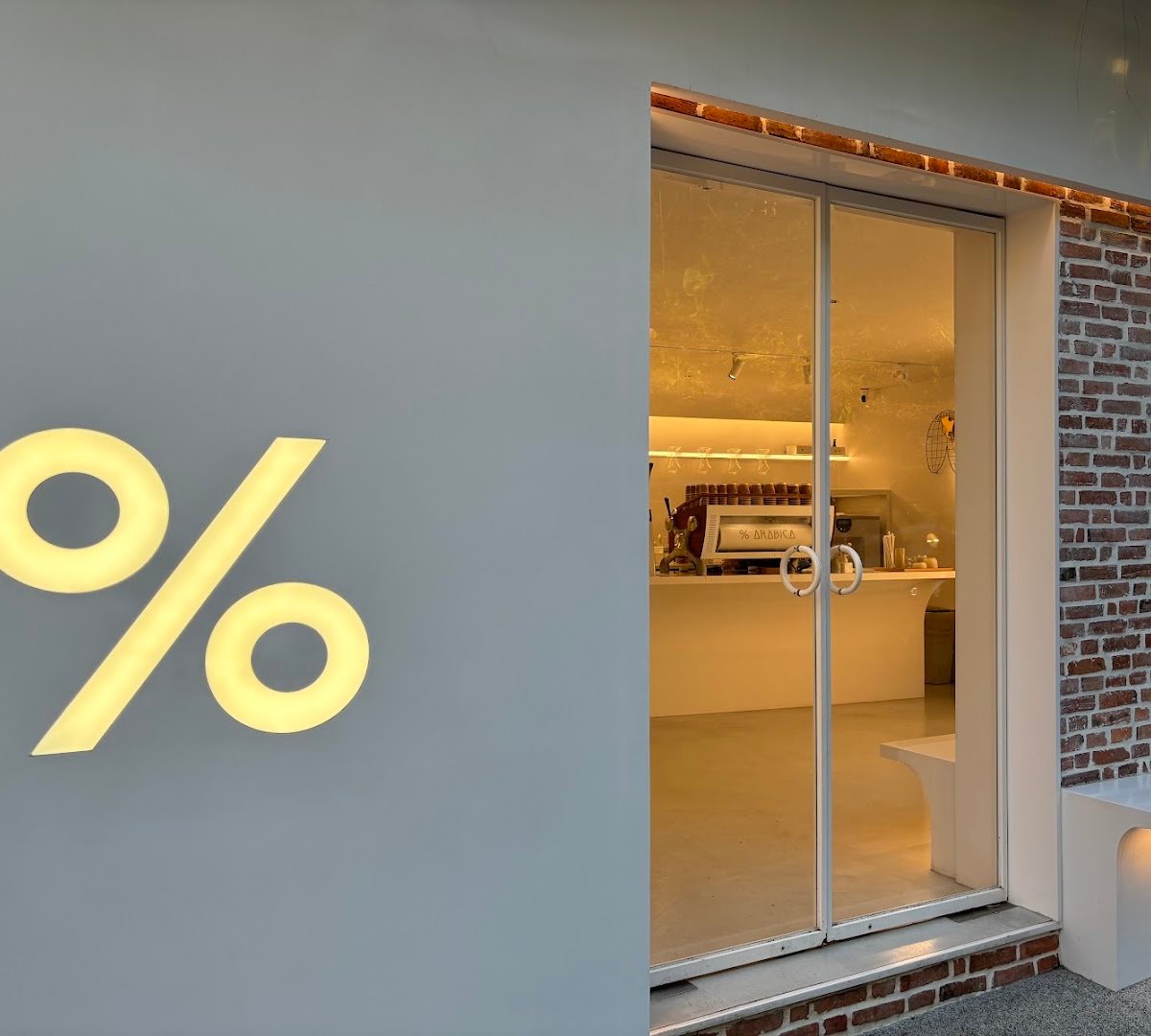 % ARABICA Taipei Elephant Mountain specialty coffee shop in Taipei - photo 2