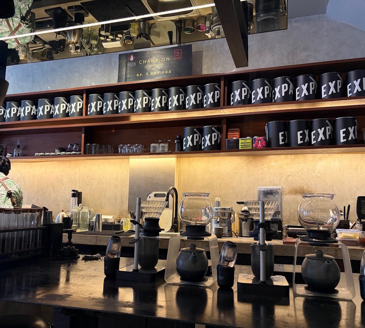 Expat. Roasters Seminyak Petitenget specialty coffee shop in Bali - photo 9