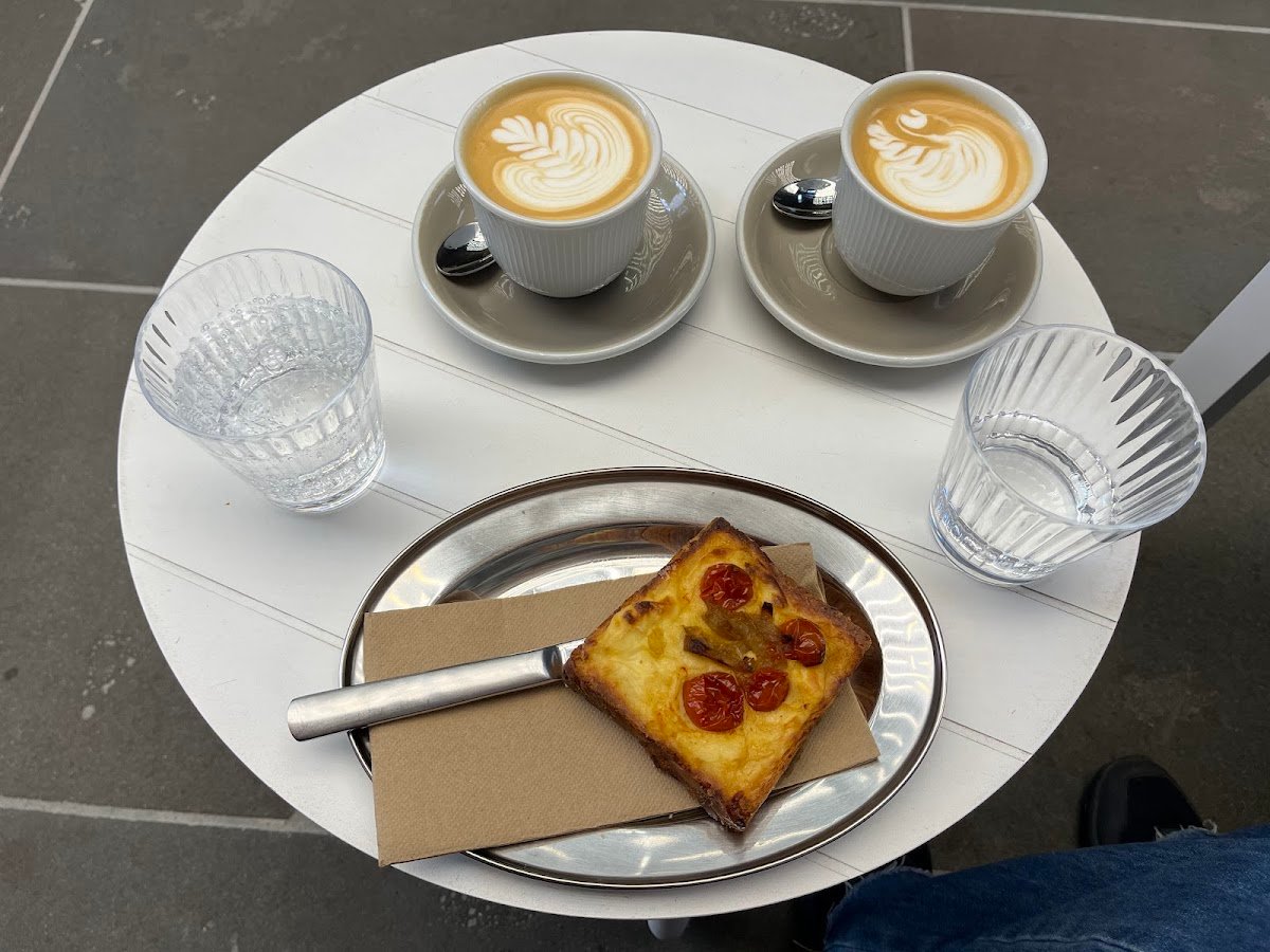 Project Zero Coffee Meriton Suites specialty coffee shop in Melbourne - photo 3