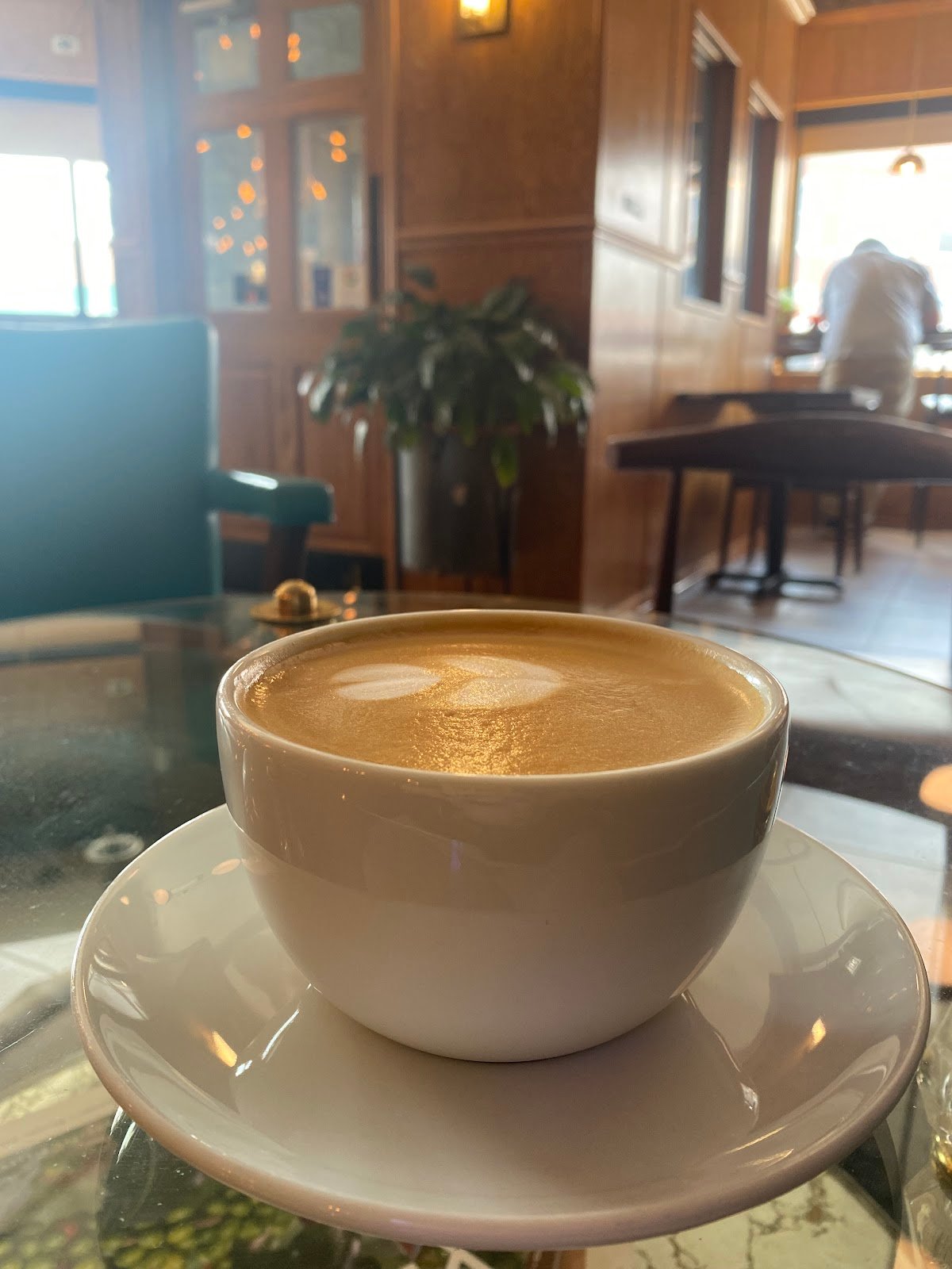 The Avondale Coffee Club specialty coffee shop in Chicago - photo 5