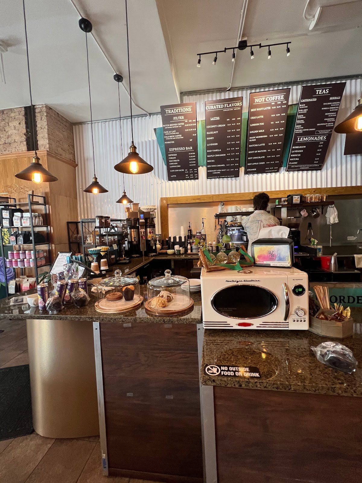 The Avondale Coffee Club specialty coffee shop in Chicago - photo 7