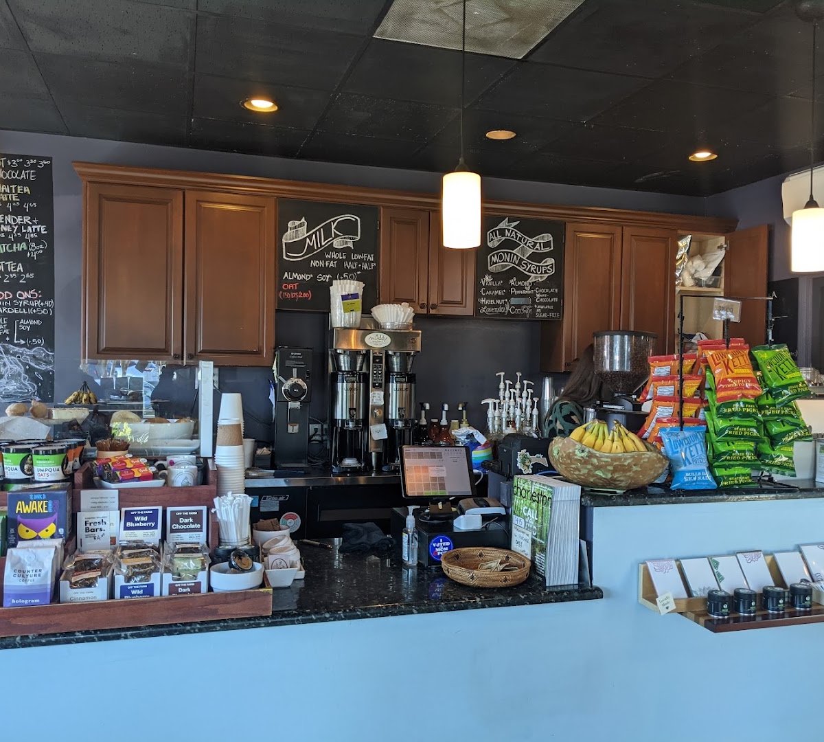 Muddy Waters Coffee Bar specialty coffee shop in Charleston - photo 5