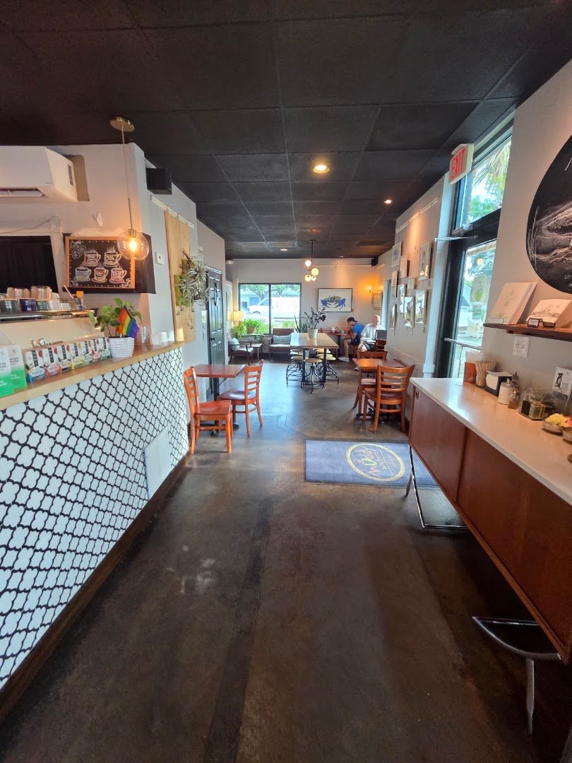 Muddy Waters Coffee Bar specialty coffee shop in Charleston - photo 10