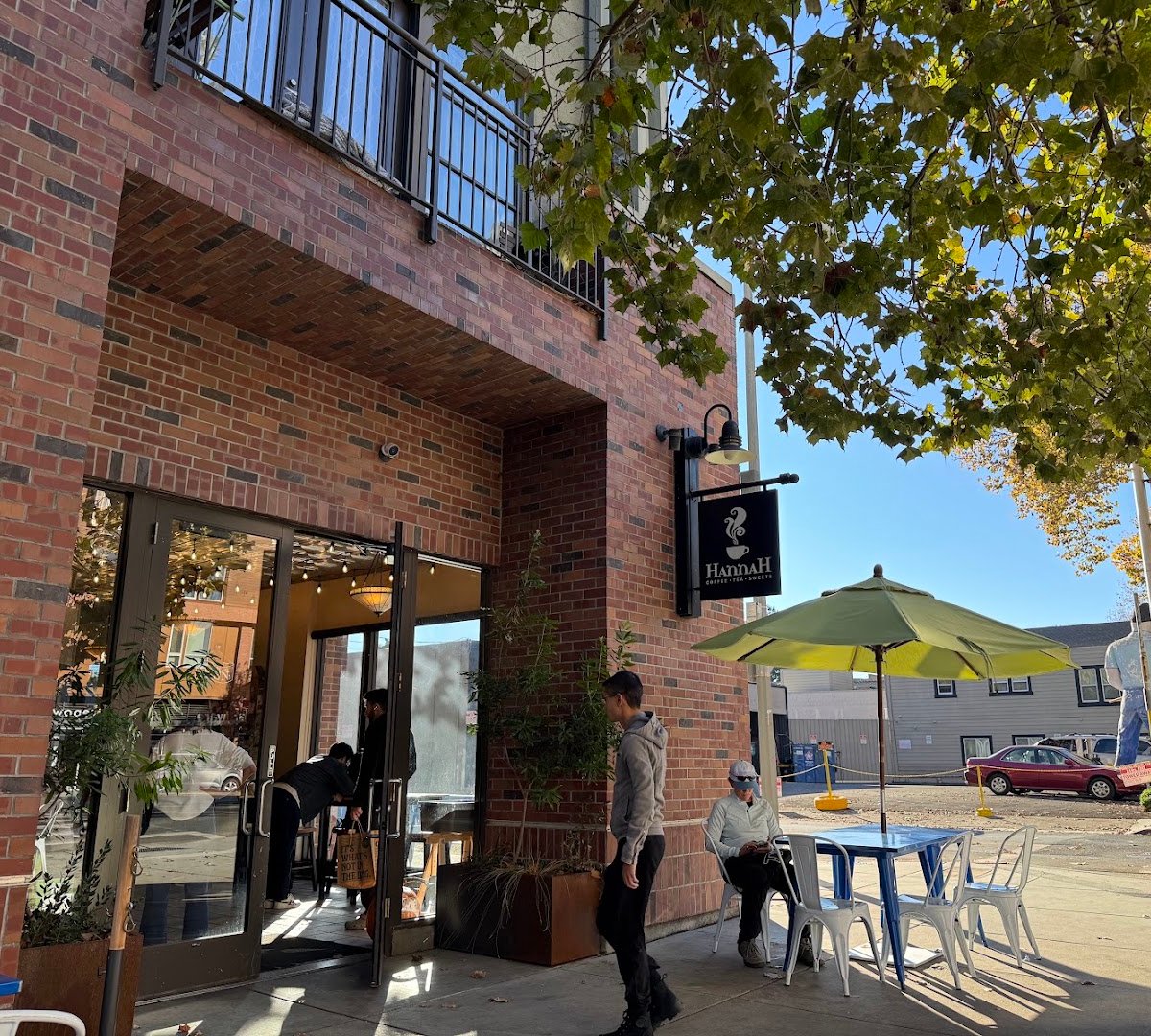 Storefront of Bavetta Coffee, specialty coffee shop in San Jose