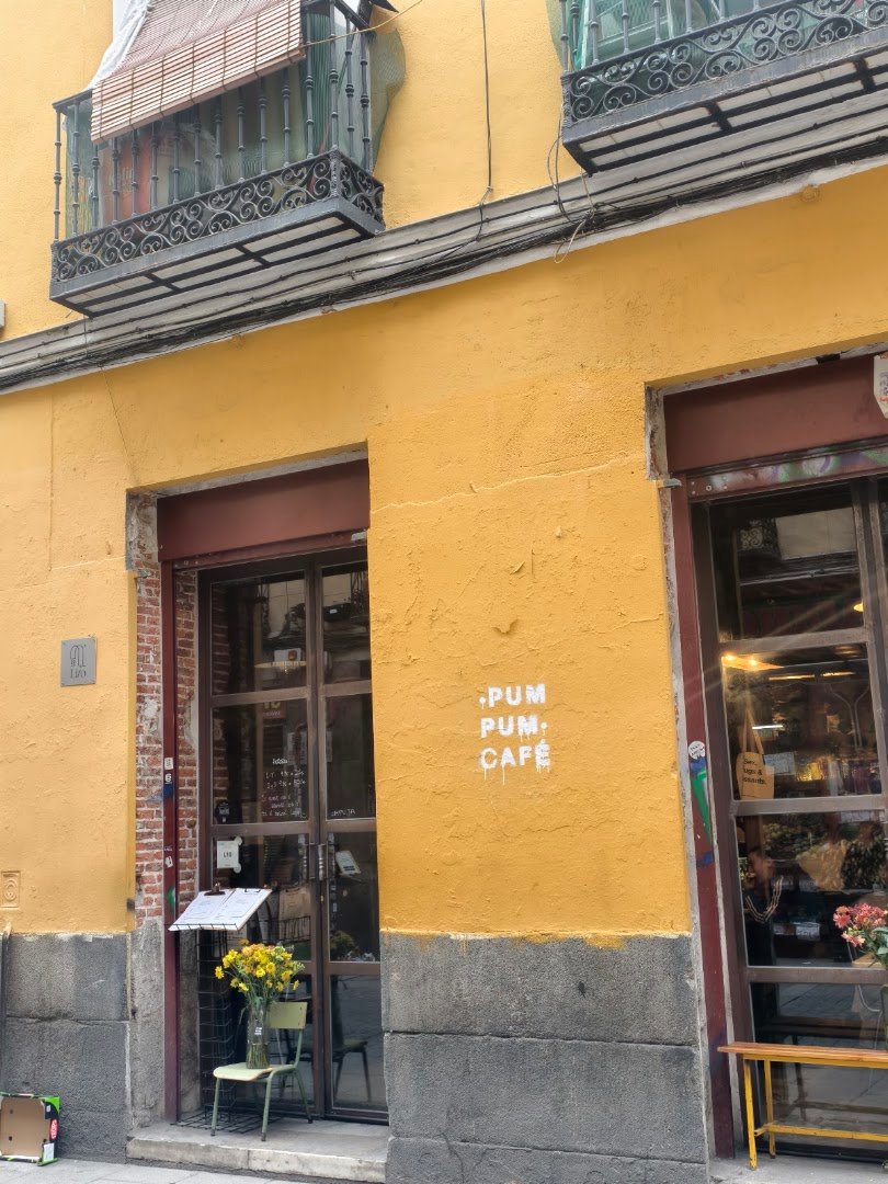 Pum Pum Café specialty coffee shop in Madrid - photo 10