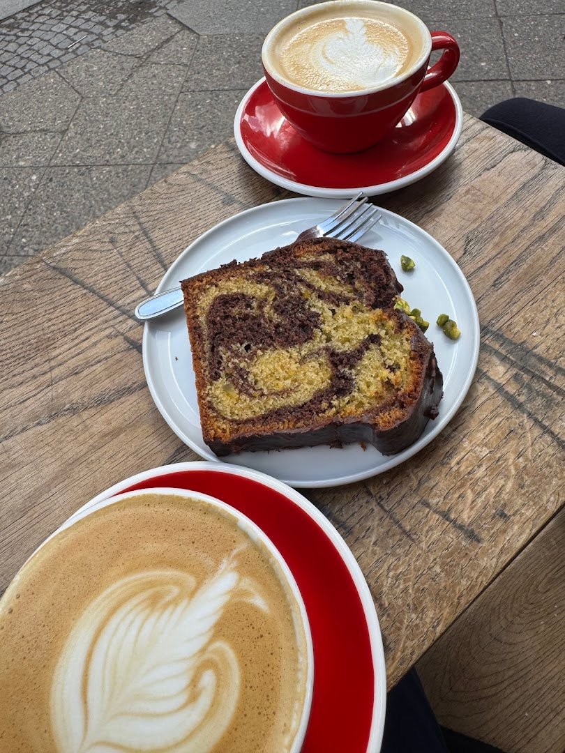 Kaffee 9 specialty coffee shop in Berlin - photo 2