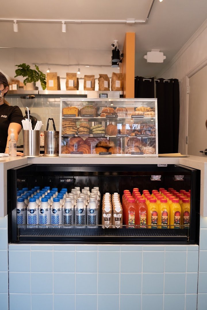 Blank Street specialty coffee shop in New York - photo 6