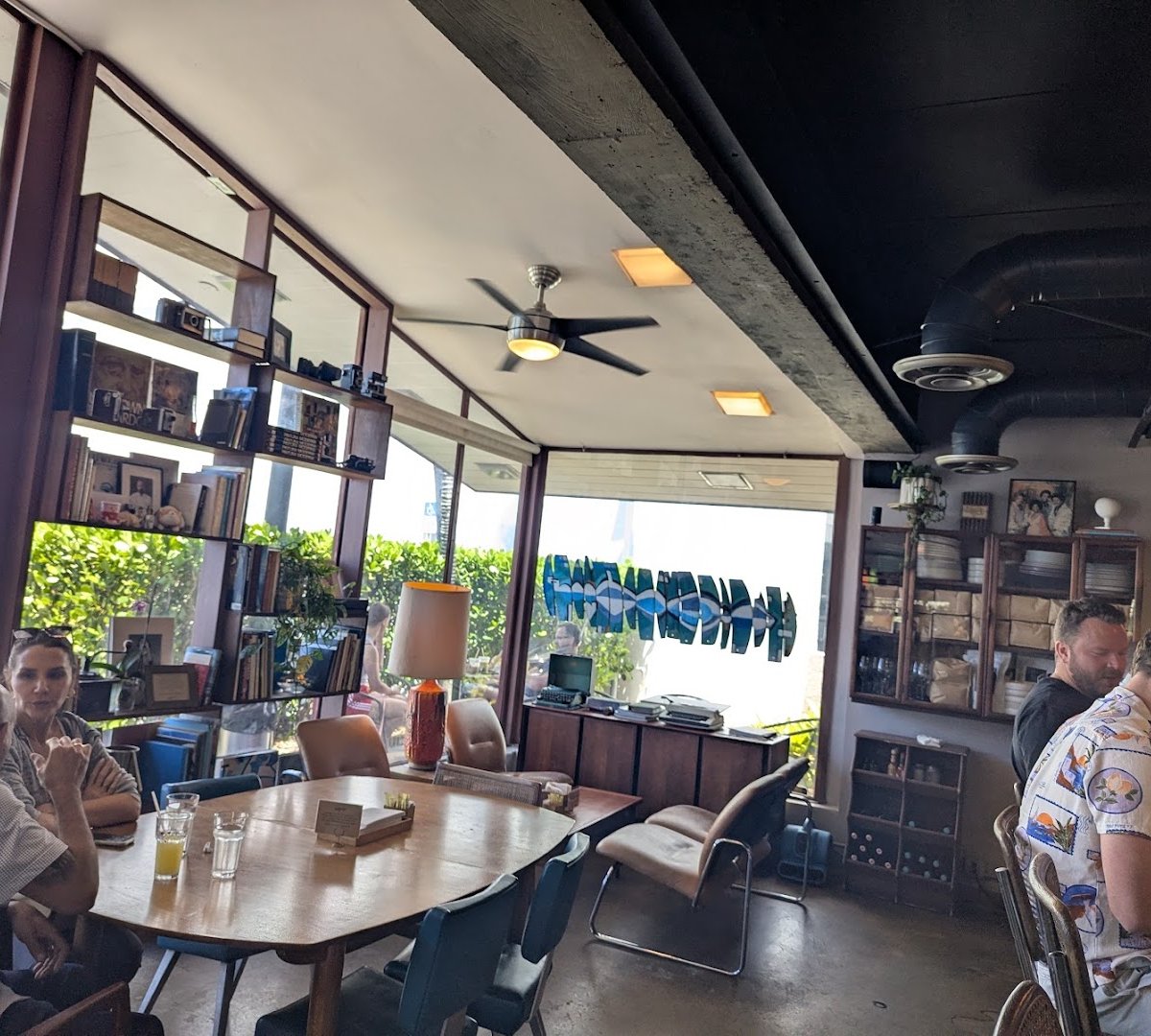 Interior of Tinta Y Cafe - Coral Gables, specialty coffee shop in Miami