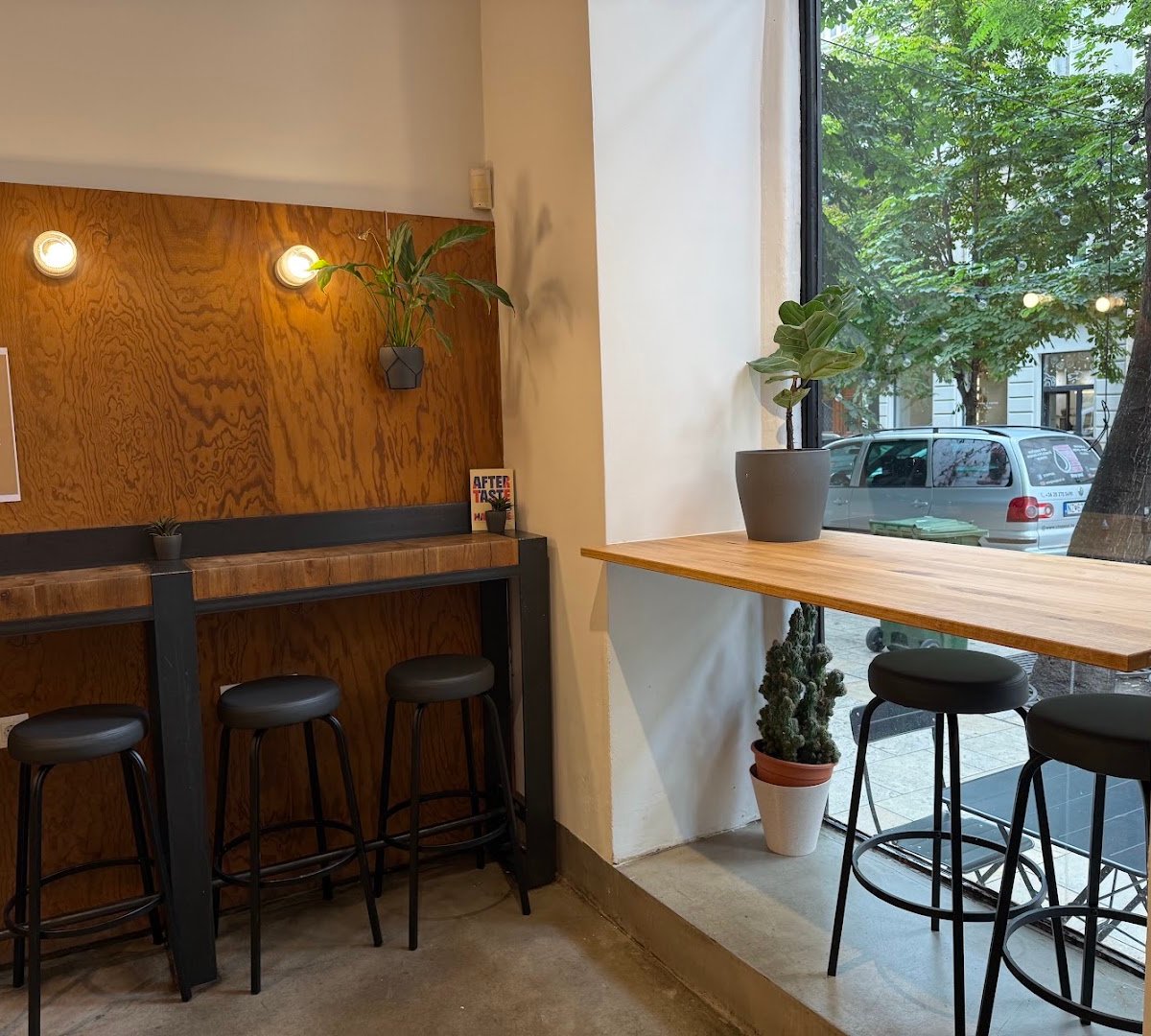 Nor/ma északi stílusú pékség specialty coffee shop in Budapest - photo 5