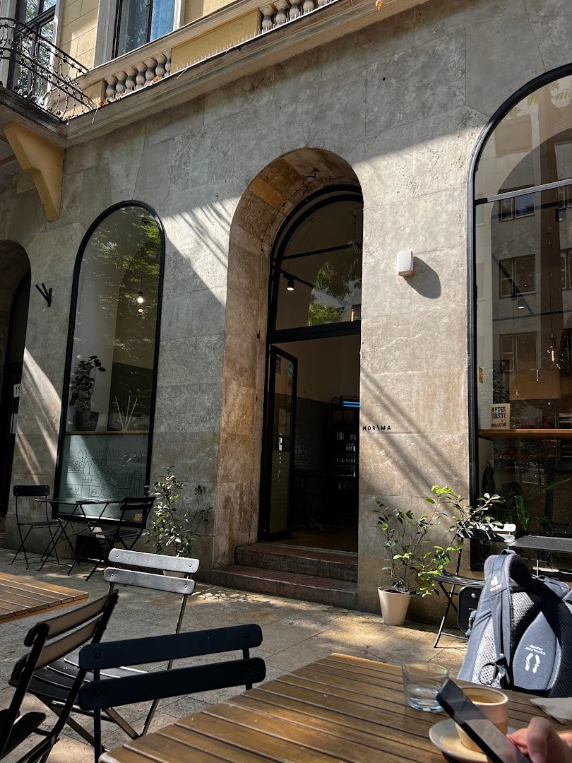 Nor/ma északi stílusú pékség specialty coffee shop in Budapest - photo 6