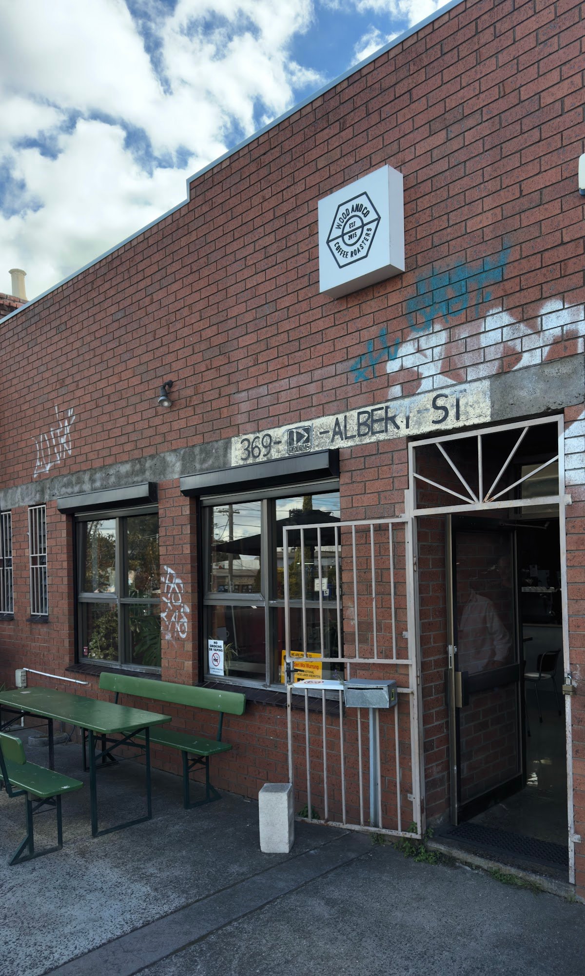 Wood and Co Coffee specialty coffee shop in Melbourne - photo 2