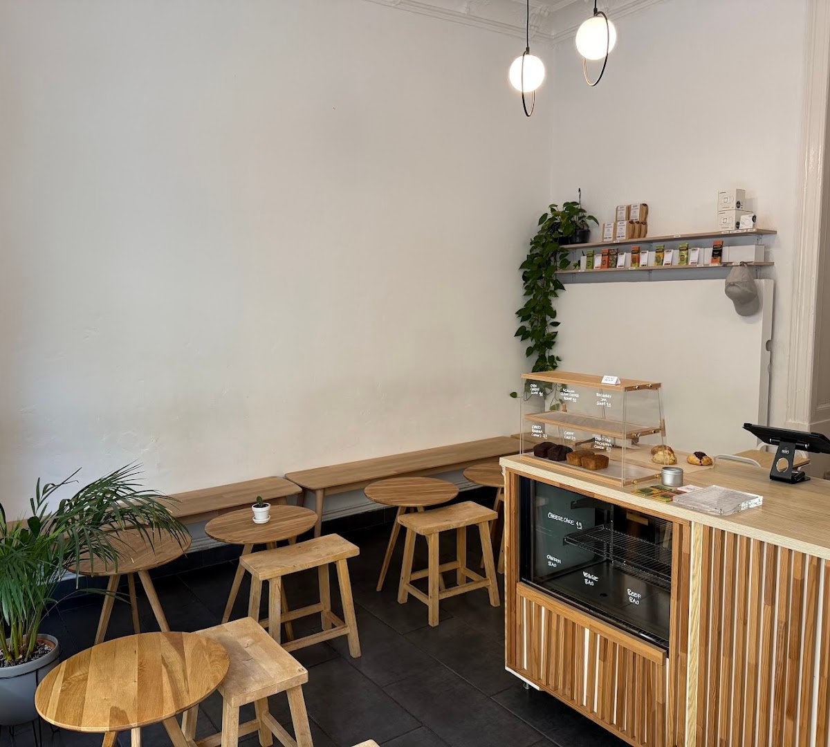 MEIER'S - Vietnamese Specialty Coffee specialty coffee shop in Berlin - photo 7