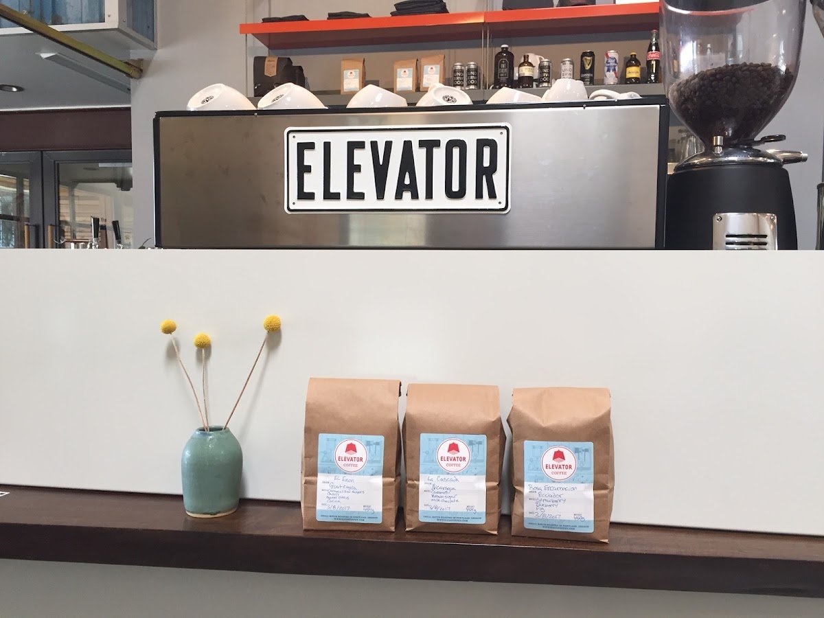 Elevator Coffee specialty coffee shop in Portland - photo 3