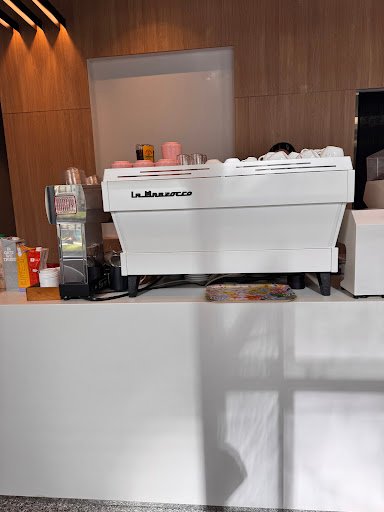 Crimson Coffee specialty coffee shop in Melbourne - photo 16