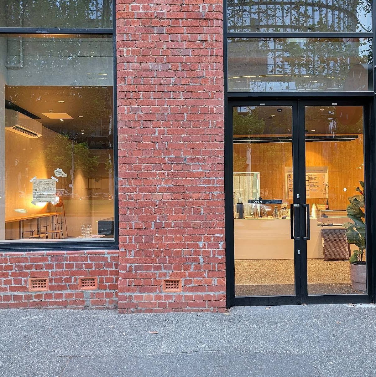 Crimson Coffee specialty coffee shop in Melbourne - photo 18