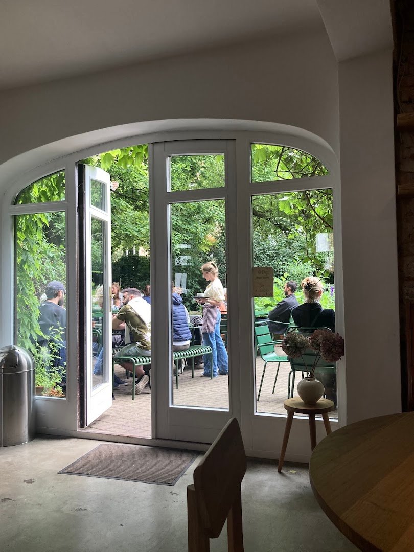 Garten Mitte specialty coffee shop in Berlin - photo 10