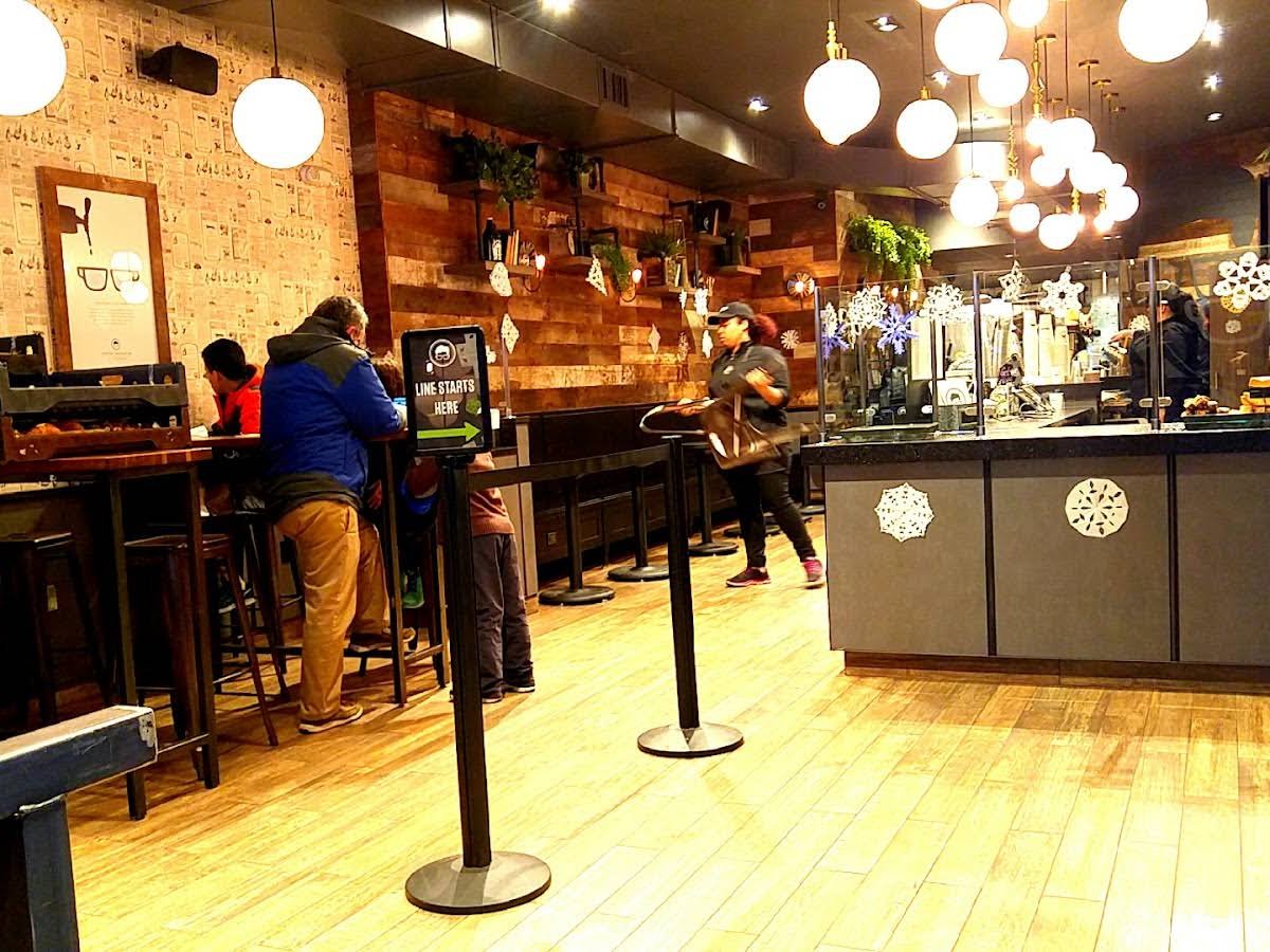 Gregorys Coffee specialty coffee shop in New York - photo 9