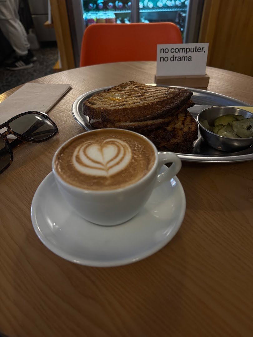 Toma Café Olavide specialty coffee shop in Madrid - photo 5