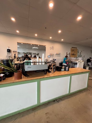 7th Day Coffee specialty coffee shop in Dallas - photo 9