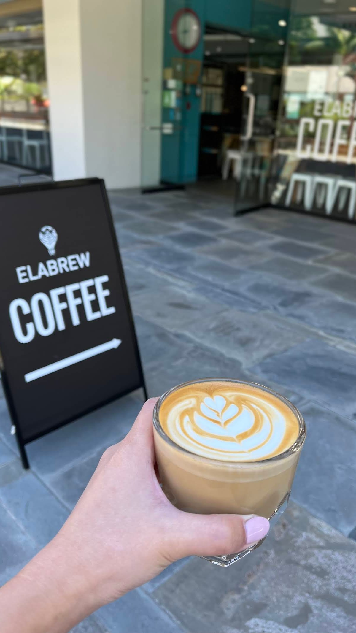 Elabrew Coffee specialty coffee shop in Los Angeles - photo 6