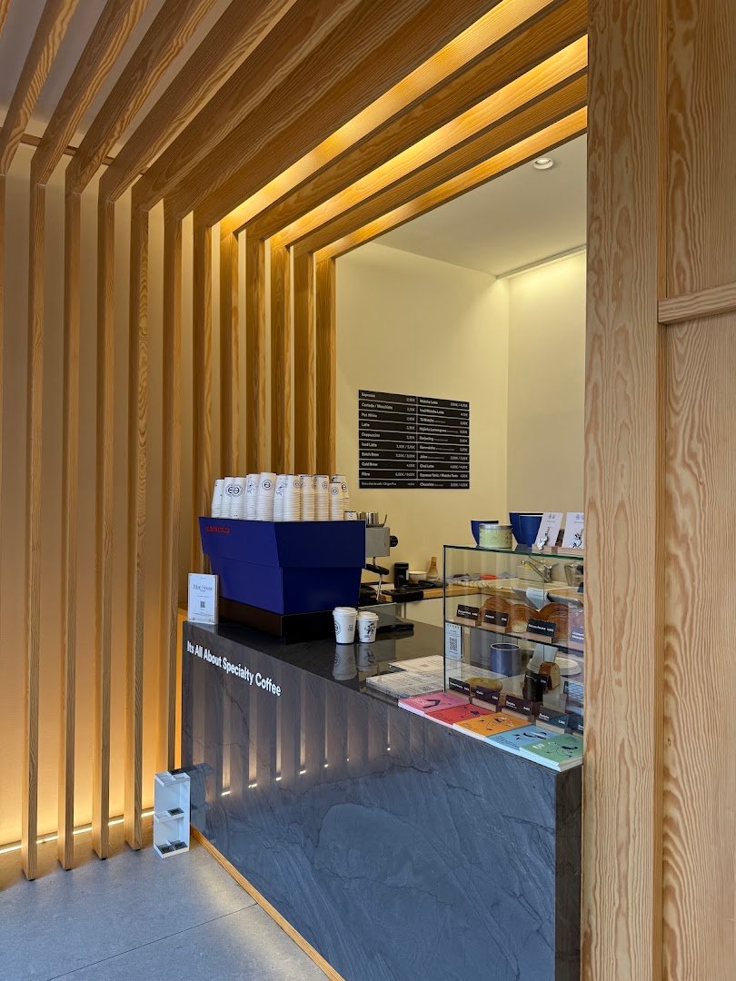 East Crema Coffee Eloy (Specialty Coffee Madrid) specialty coffee shop in Madrid - photo 3