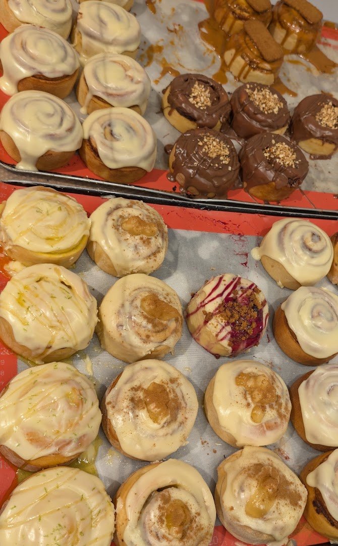 Candela Canela - Best Specialty Coffee & Cinnamon Rolls specialty coffee shop in Barcelona - photo 10