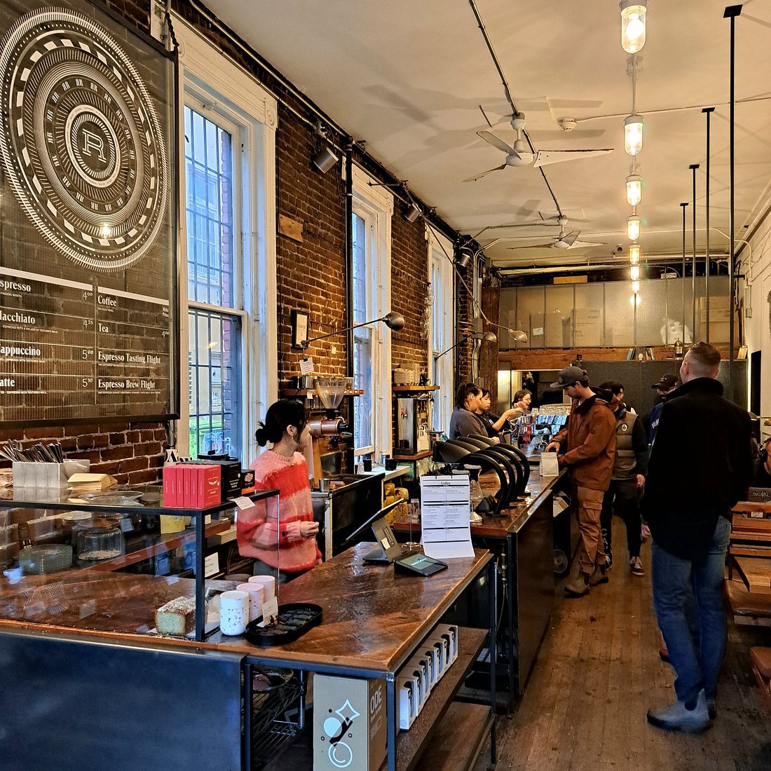 Revolver specialty coffee shop in Vancouver - photo 2