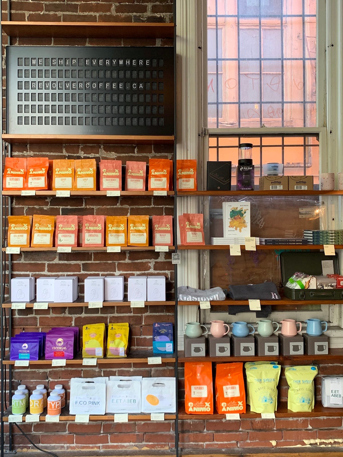 Revolver specialty coffee shop in Vancouver - photo 7