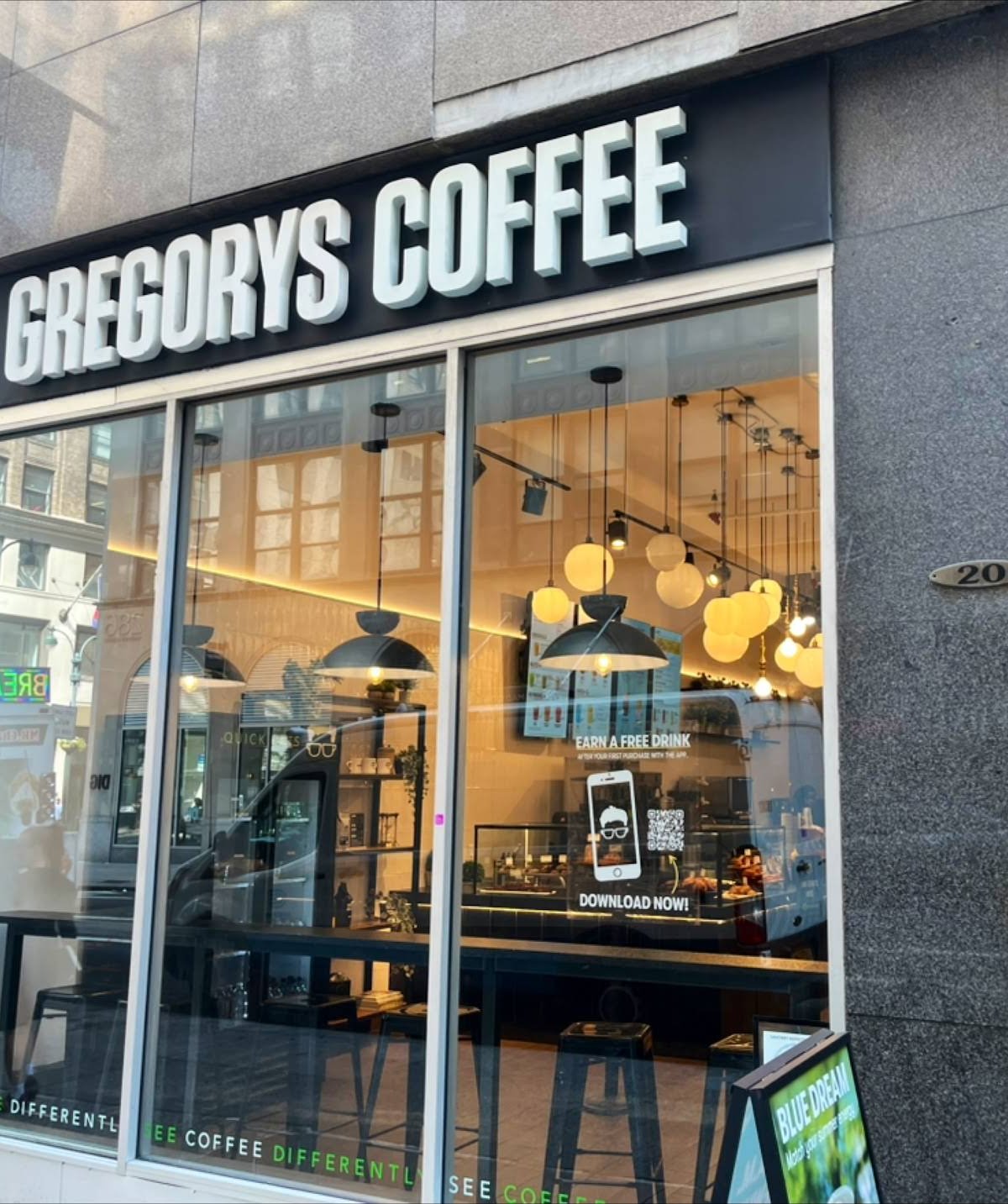 Gregorys Coffee specialty coffee shop in New York - photo 4