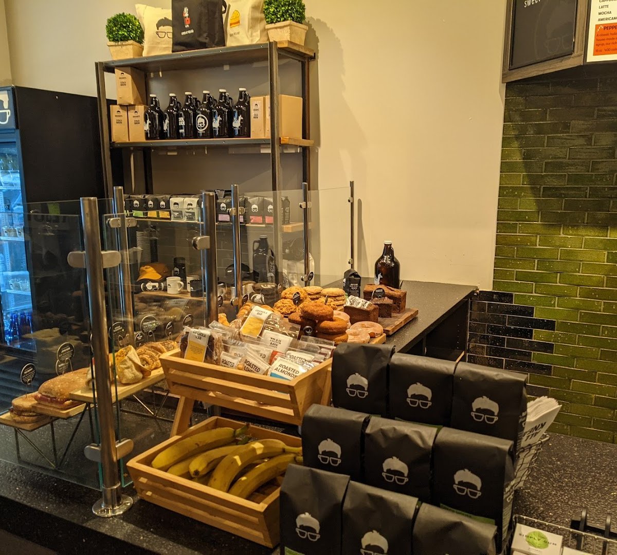 Gregorys Coffee specialty coffee shop in New York - photo 10