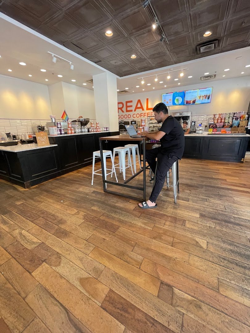 Compass Coffee specialty coffee shop in Washington, D.C. - photo 10