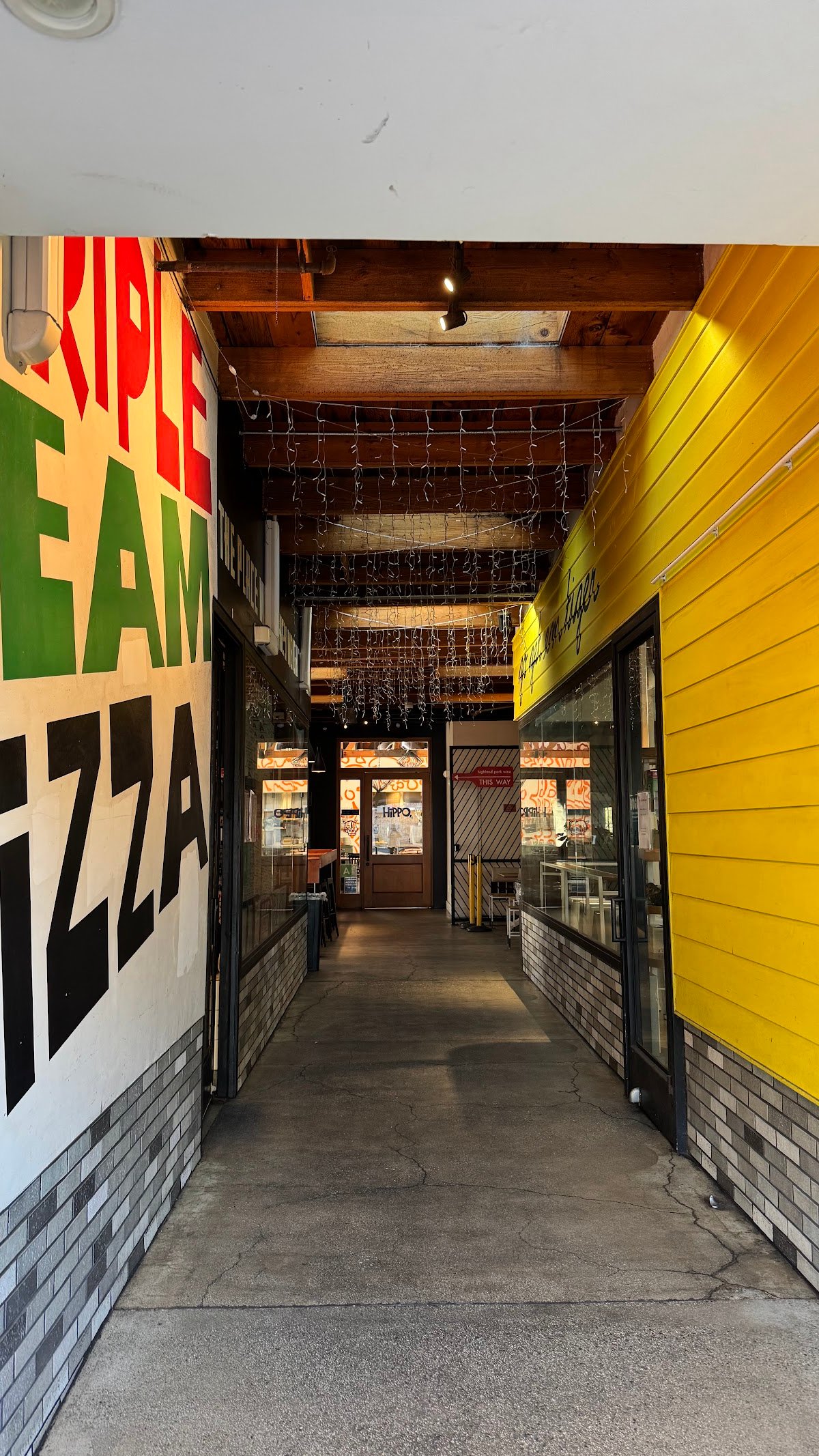 Storefront of Go Get Em Tiger, specialty coffee shop in Los Angeles
