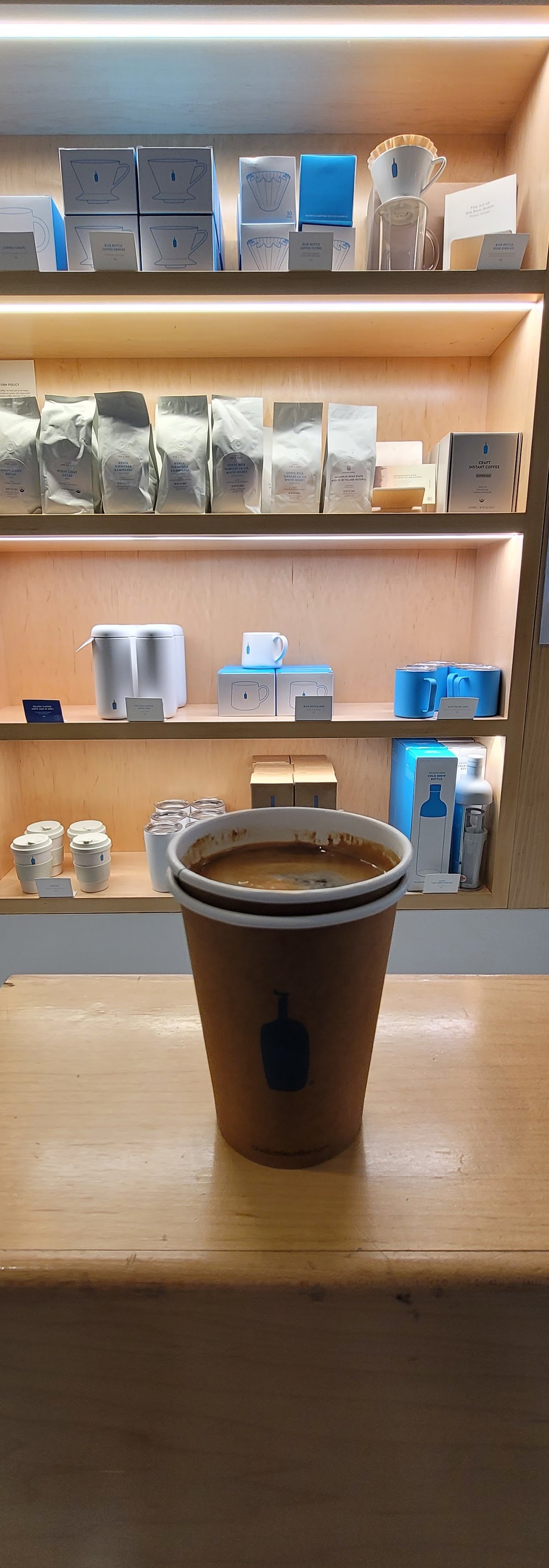 Blue Bottle Coffee specialty coffee shop in New York - photo 9