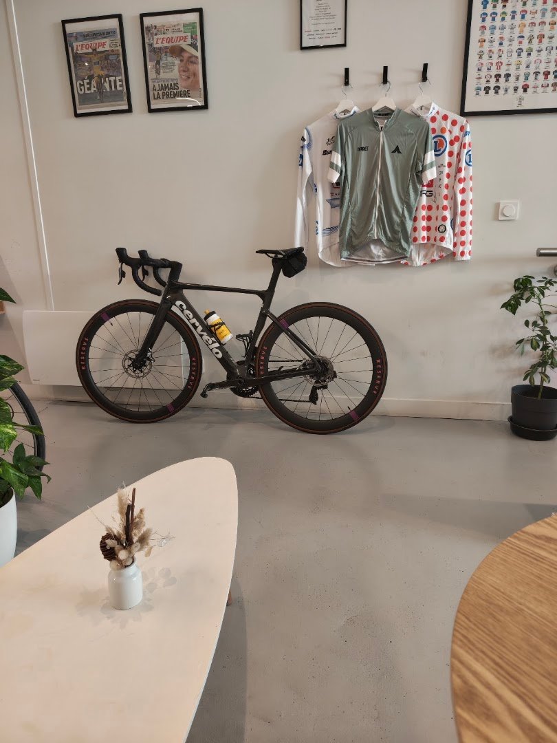 DAHU - Café & Atelier Vélo specialty coffee shop in Paris - photo 7