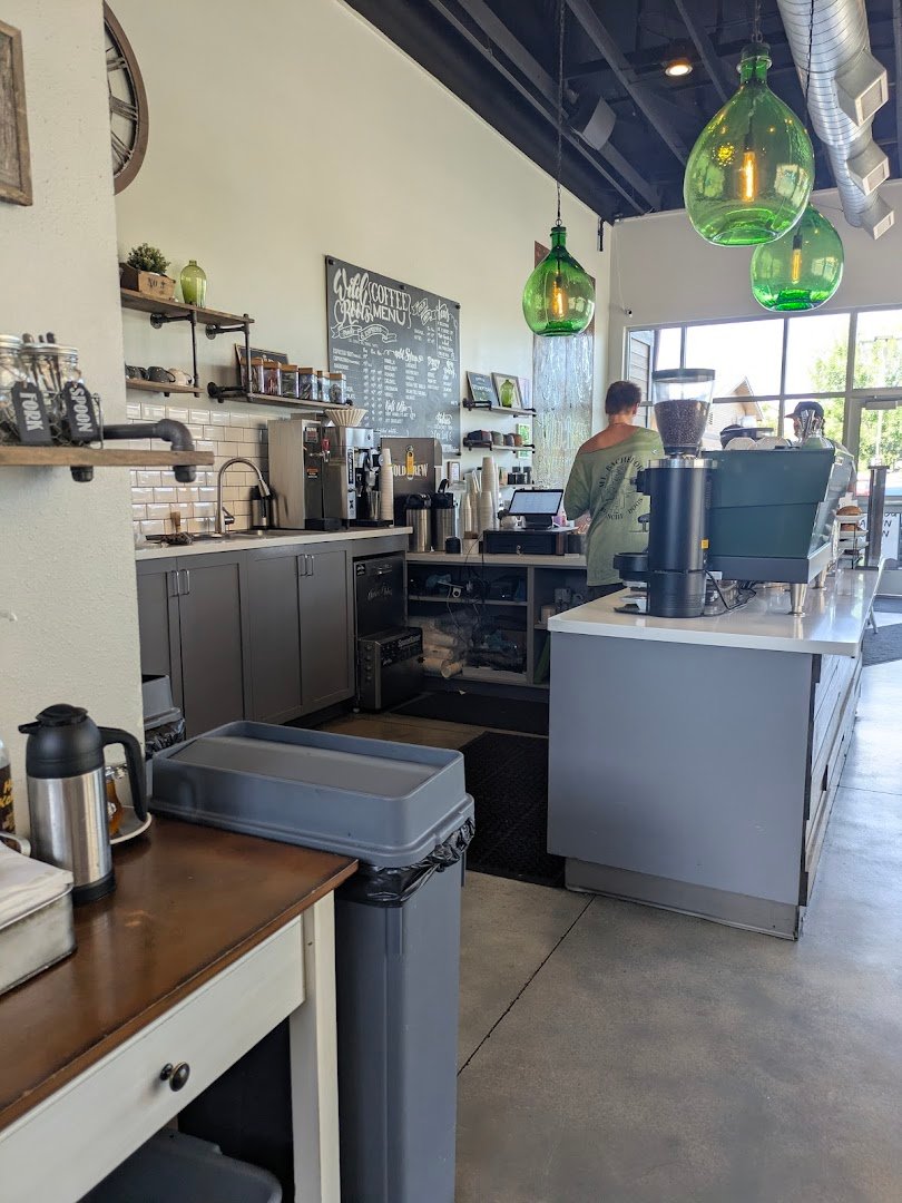 WildRoots Coffeehouse specialty coffee shop in Bend - photo 4
