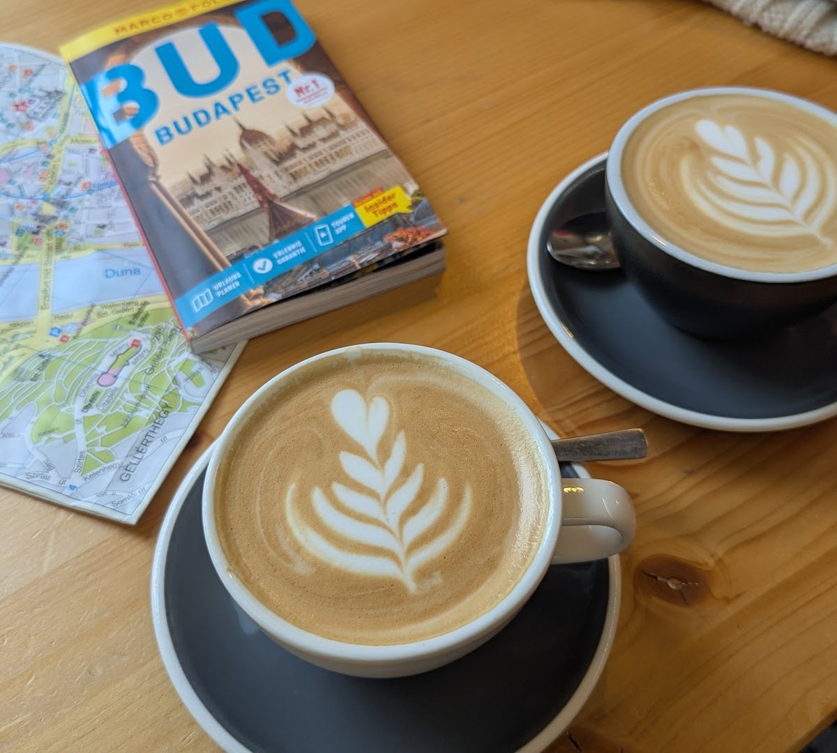 Arch&Beans Kávéművek specialty coffee shop in Budapest - photo 5