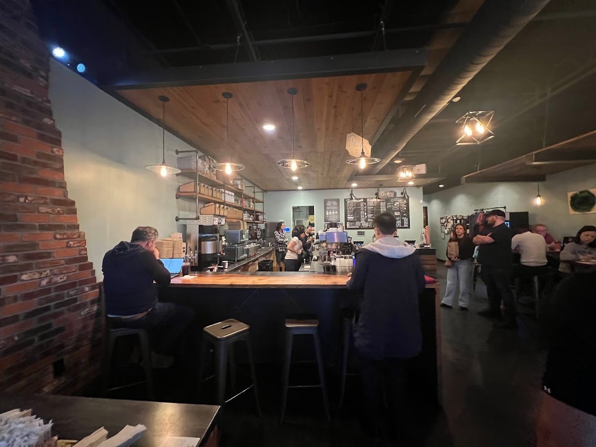 Summer Moon Coffee specialty coffee shop in Austin - photo 2