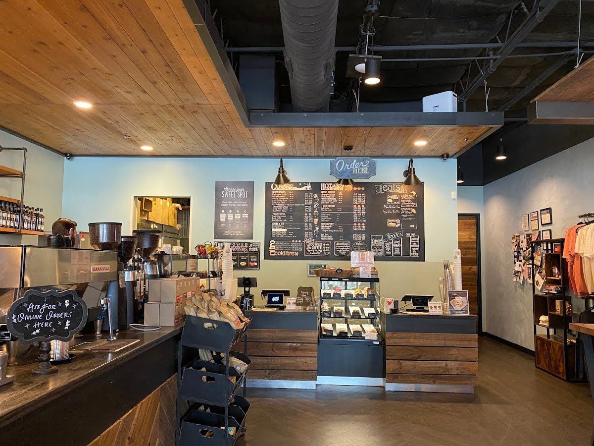 Summer Moon Coffee specialty coffee shop in Austin - photo 3