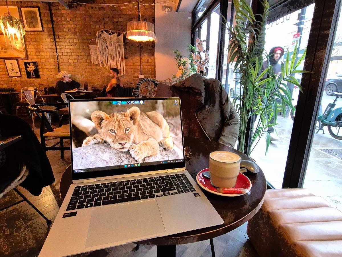 Abraço specialty coffee shop in London - photo 8